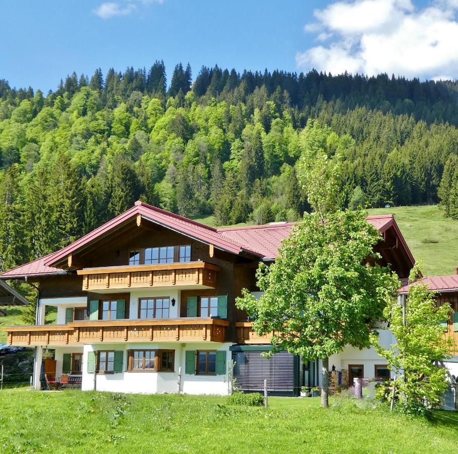 Siplinger Suites - Ferienwohnungen - Sauna Und Fitness Balderschwang Bagian luar foto